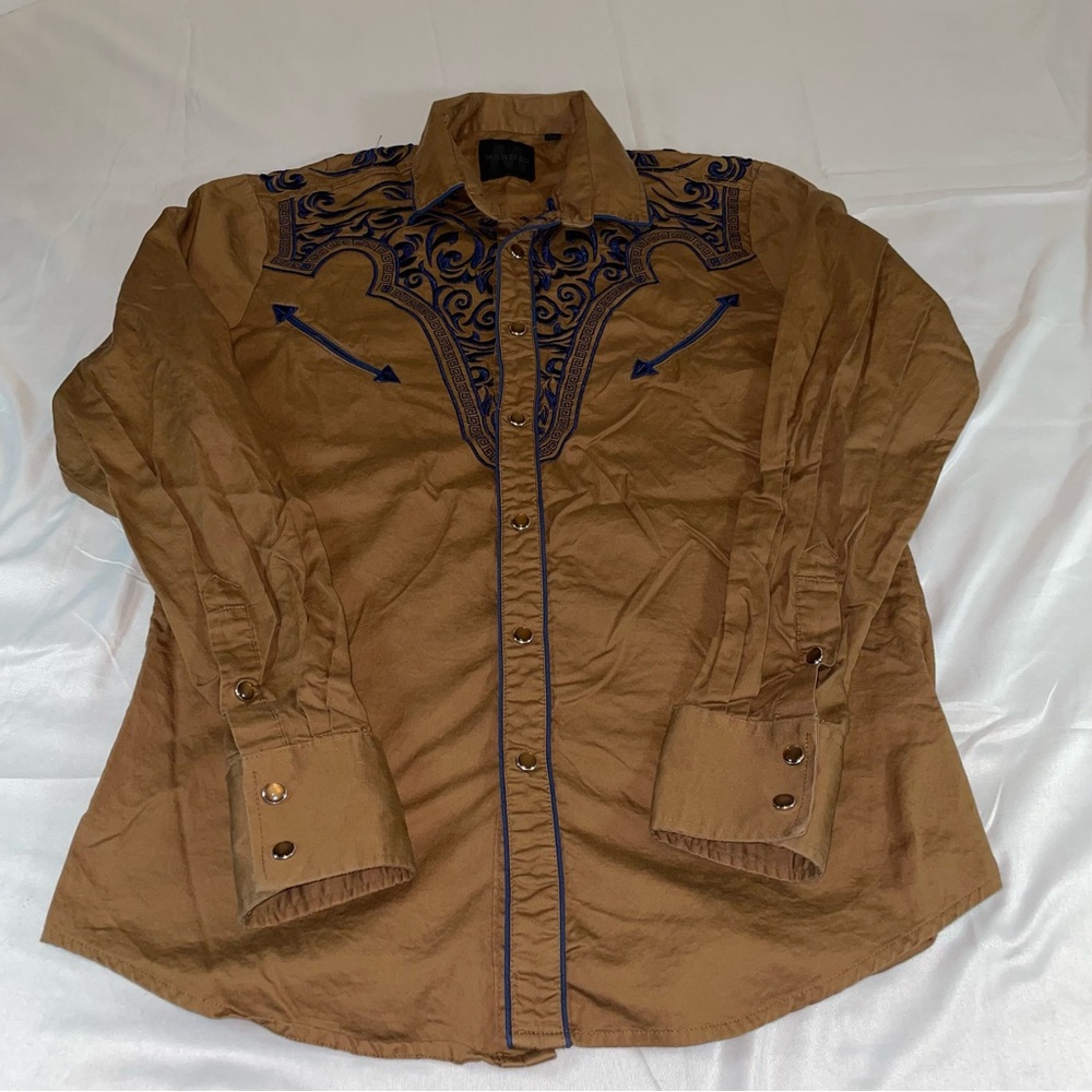 Montero‎ Brown Button-Up Shirt